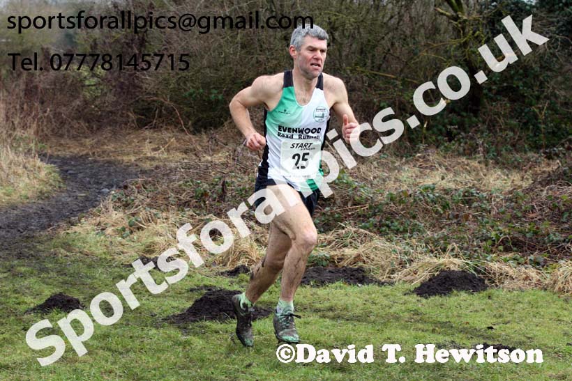 Mens 35 to 64s, 2018 North Eastern Masters, Darlington. Photo: David T. Hewitson/Sports for All Pics